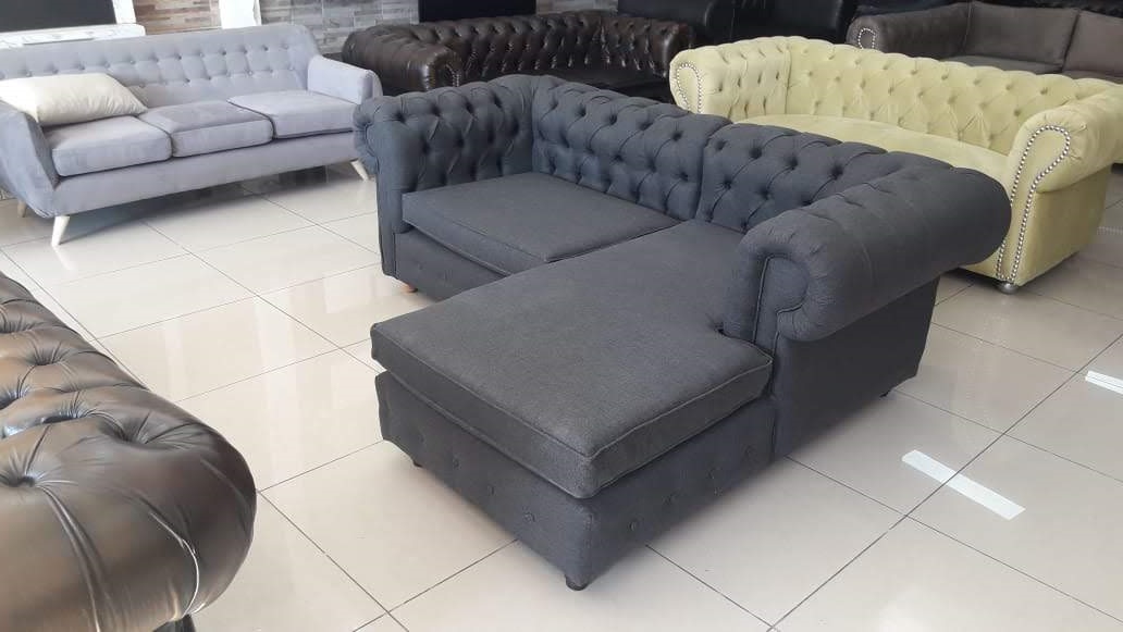 Esquinero Chesterfield Capitone Tres Cuerpos Lino Antidesgarros