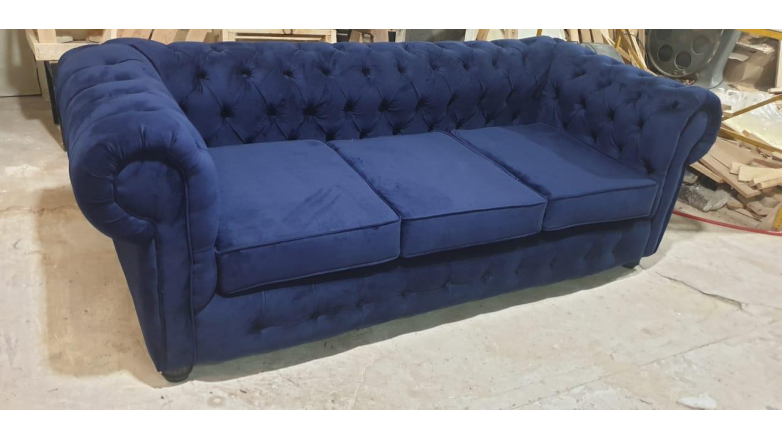 Sillón Chesterfield Tres Cuerpos Pana Antimanchas